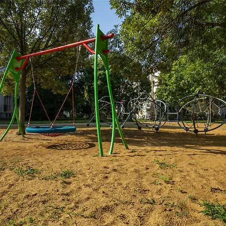 Malompark Apartman *
