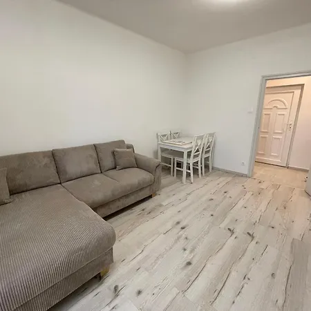 Malompark With Free Parking Apartment